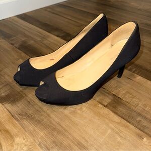 Liz Claiborne Black Peep-Toe Heels size 9